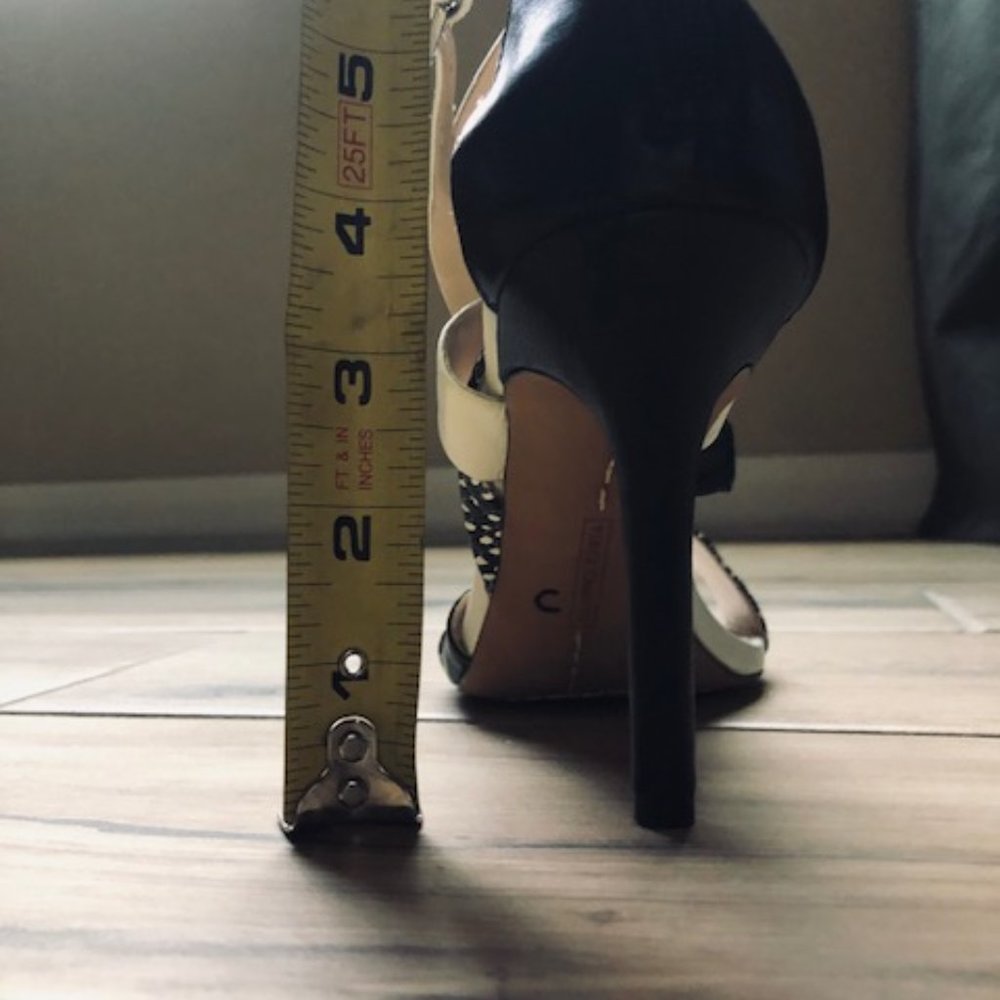 Vince Camuto Chakeetan Heel Sandals - Picture 10 of 13